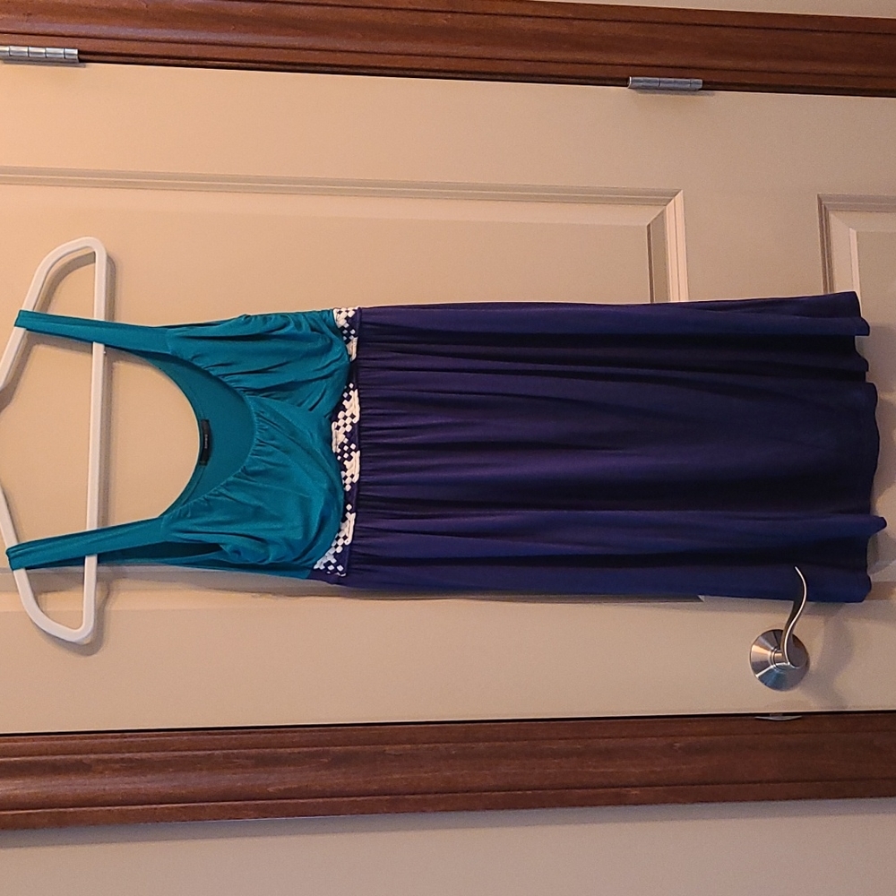 Women's size M Soprano blue, teal & white dress